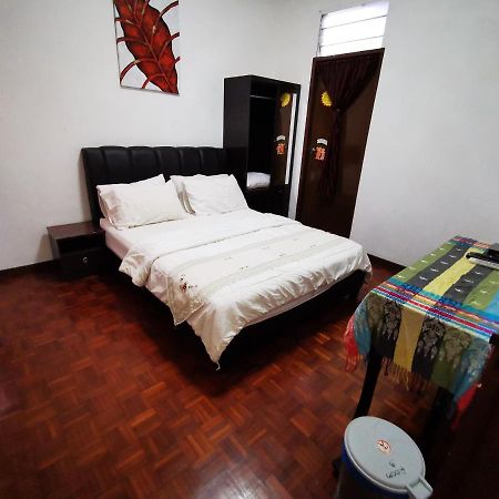 Dou Houz Gurney Hotel George Town Eksteriør billede