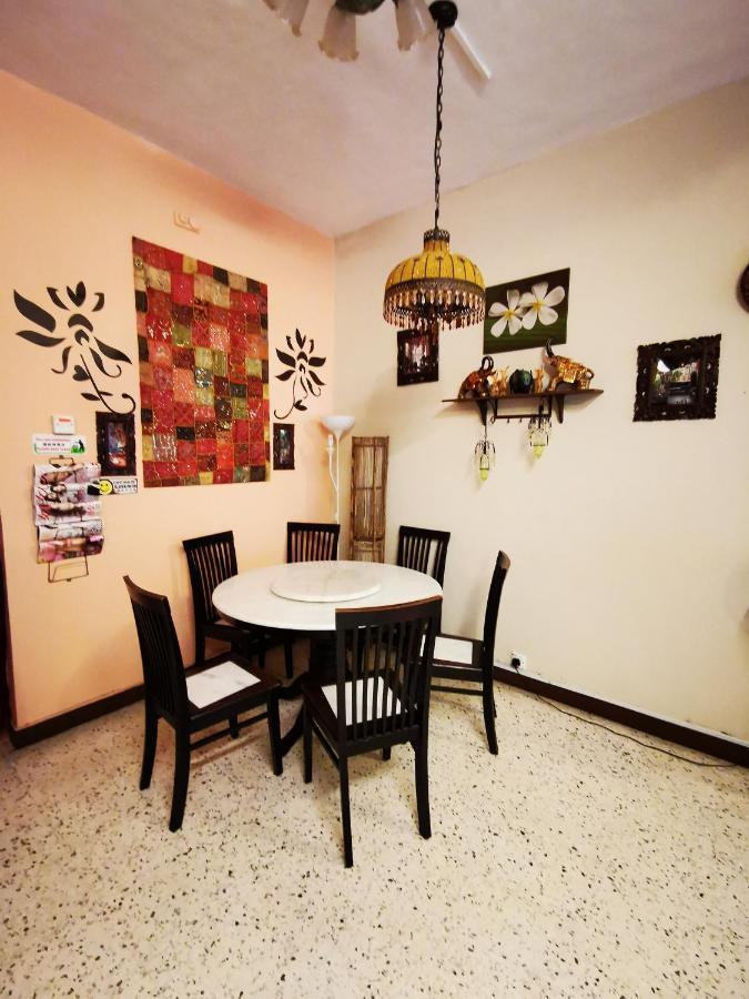 Dou Houz Gurney Hotel George Town Eksteriør billede