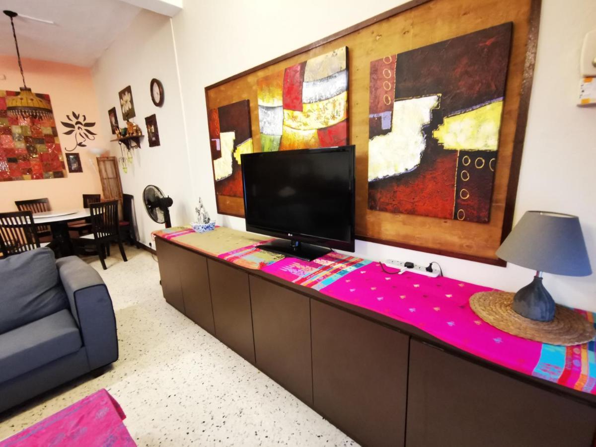 Dou Houz Gurney Hotel George Town Eksteriør billede
