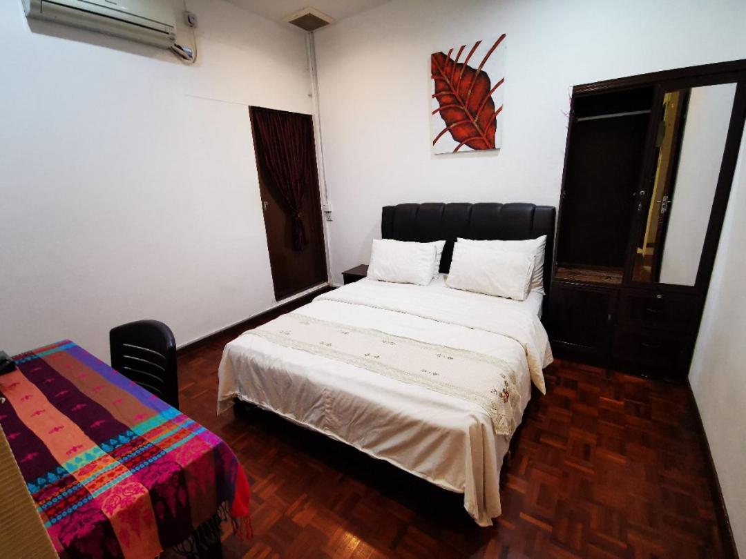Dou Houz Gurney Hotel George Town Eksteriør billede